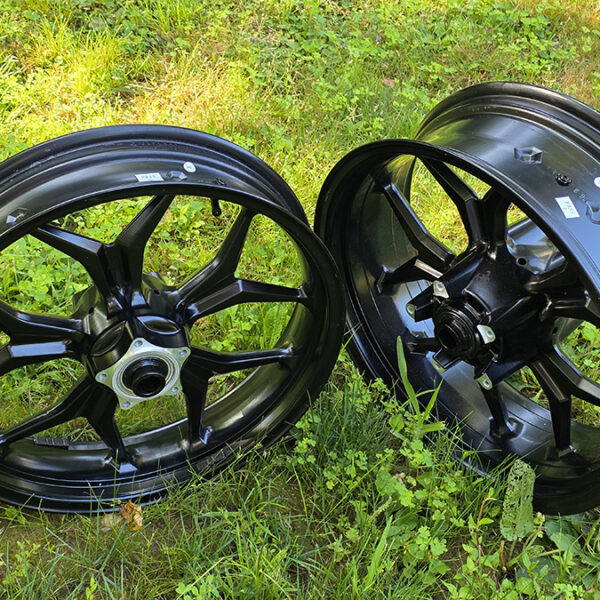 Energicia Cast Aluminum Wheels