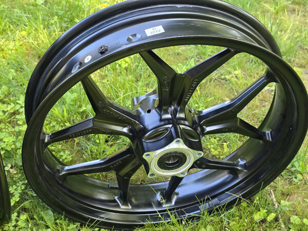 Energicia Cast Aluminum Wheels - Image 5